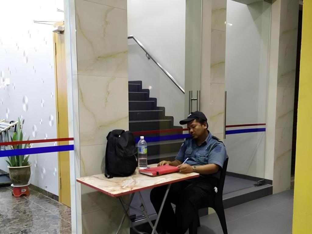 Id Hotel Yayasan Segamat Eksteriør bilde