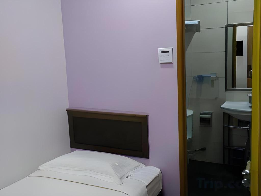 Id Hotel Yayasan Segamat Eksteriør bilde