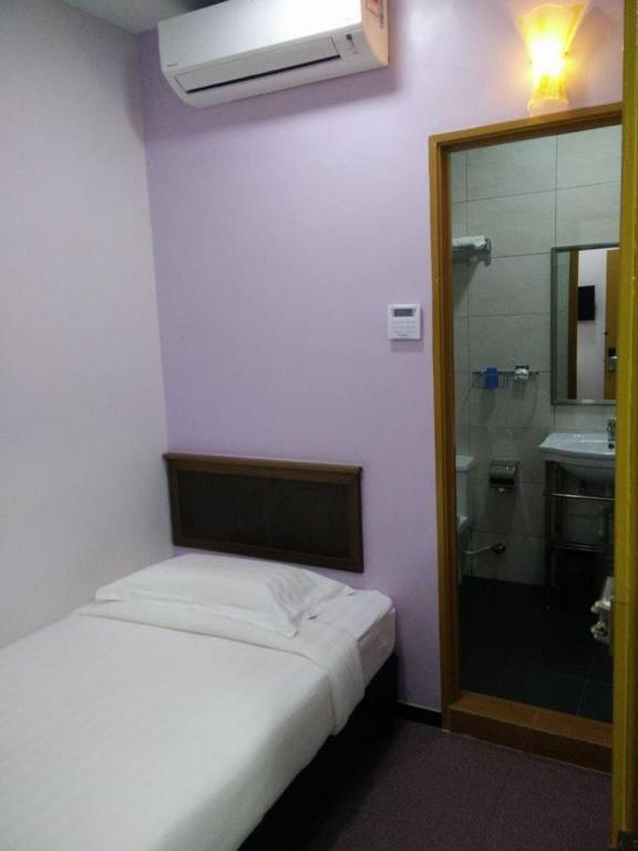 Id Hotel Yayasan Segamat Eksteriør bilde